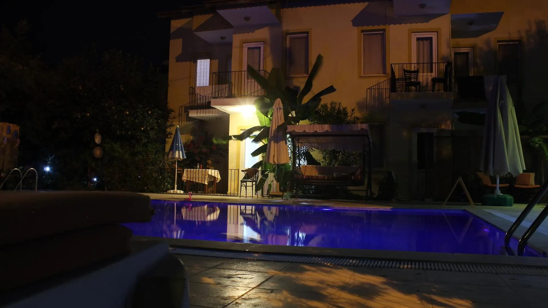 **  Sarıhan Apart Otel Ölüdeniz Türkiye
